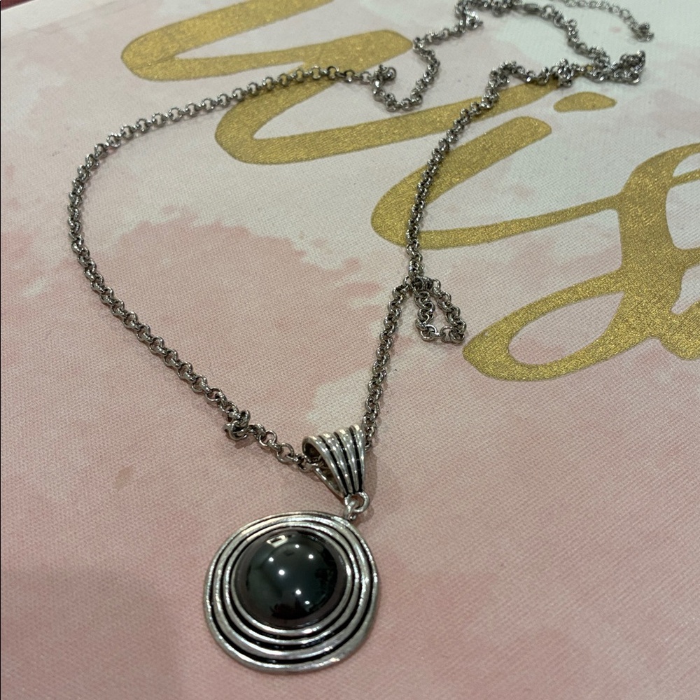 Elegant Silver Tone Circular Carved Molded Two Tone Black Gray Pendant Necklace